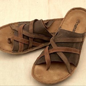 Tamarindo leather two tone strap flip flop slide sz 9.5